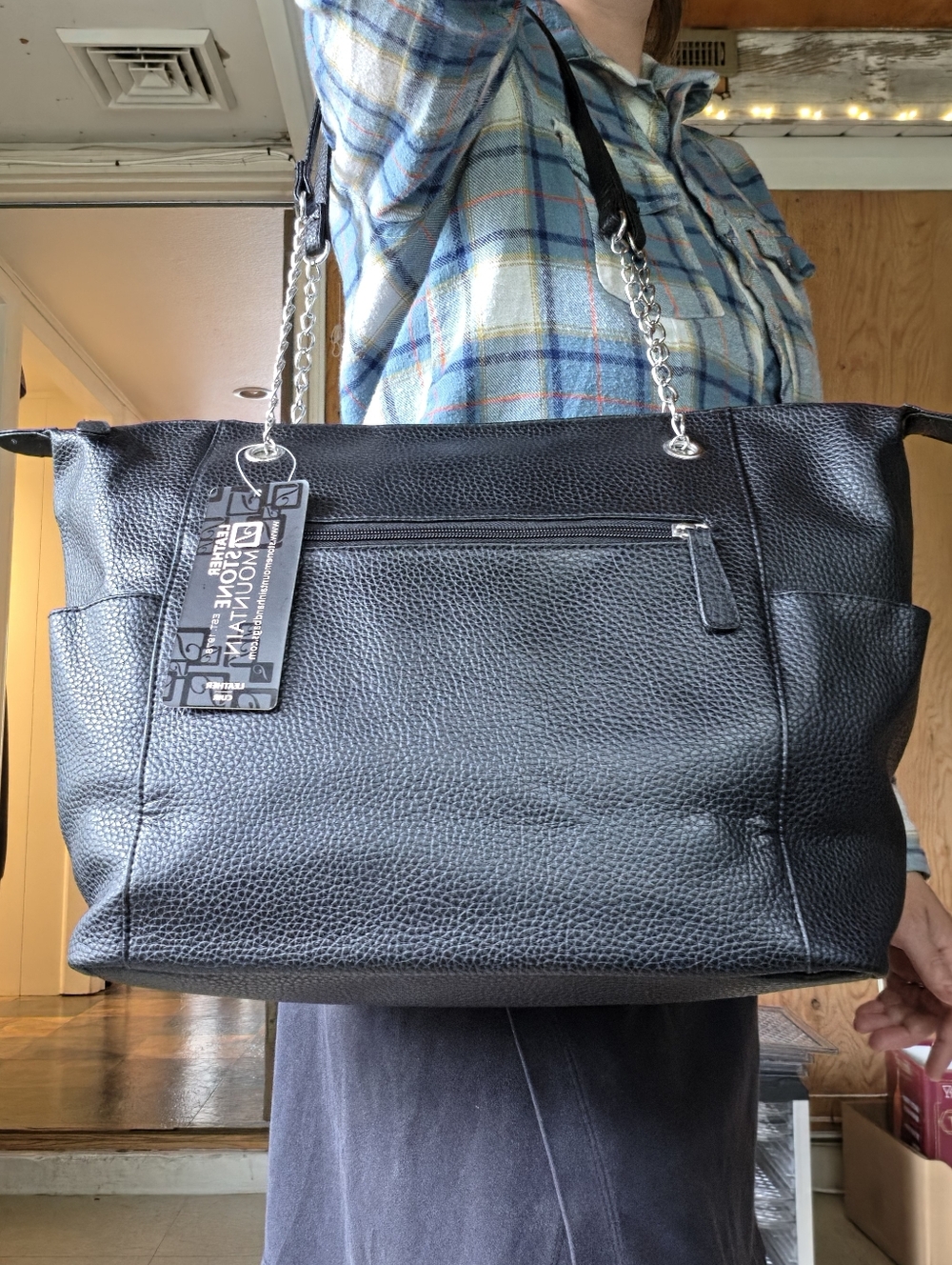 STONE MOUNTAIN Black Pebbled Large Tote with Over The Shoulder Straps *NWT* - Picture 12 of 12